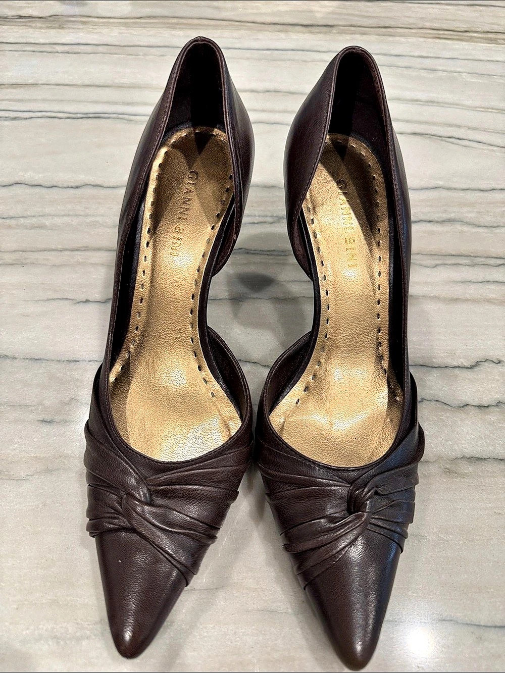 Gianni Bini Pointed Toe Pumps in Brown US 81/2